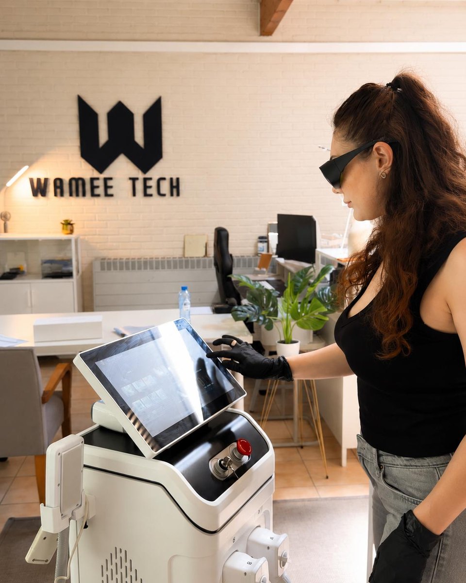 Diode Ice Laser in de behandelruimte van Nova Clinic